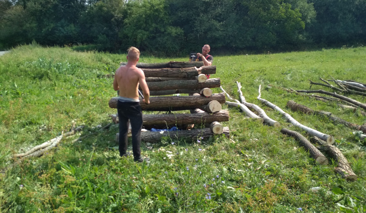 Pálenie vatry SNP august 2018