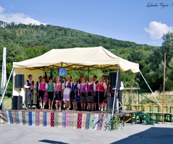 Pálenie vatry so športovým popoludním - august 2016
