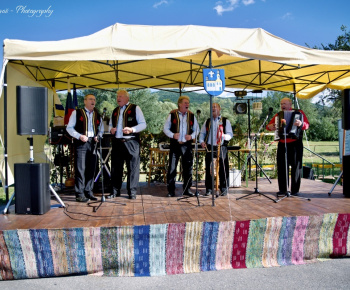 Pálenie vatry so športovým popoludním - august 2016